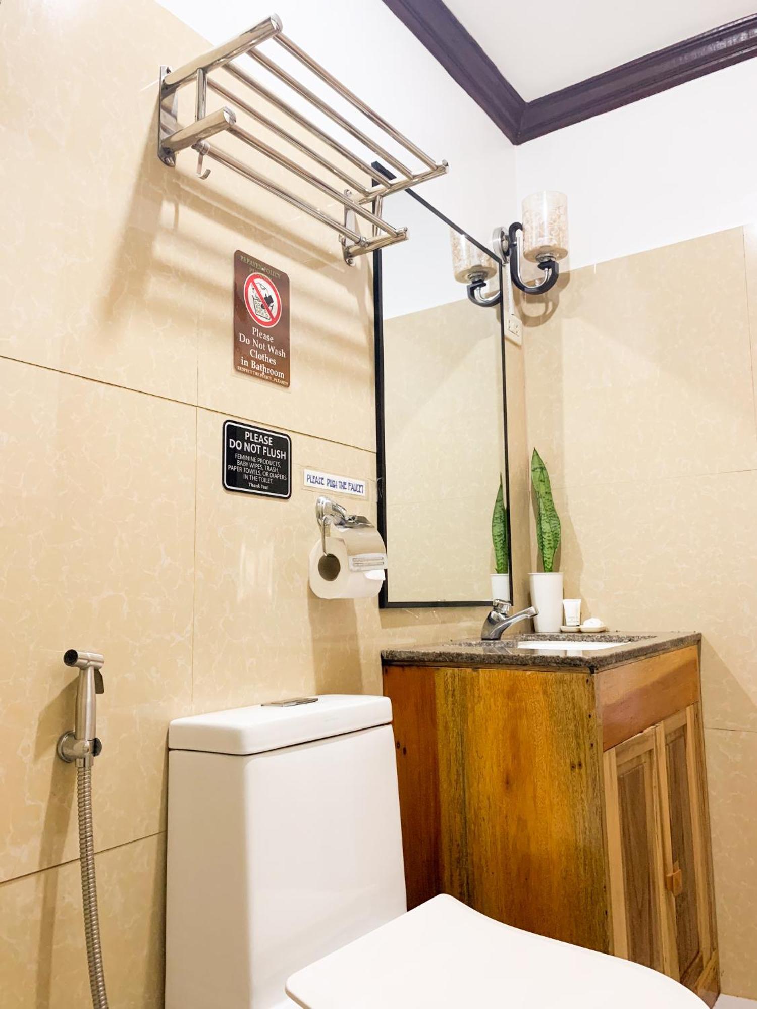 Pepayen Homestay Хенерал Луна Екстериор снимка