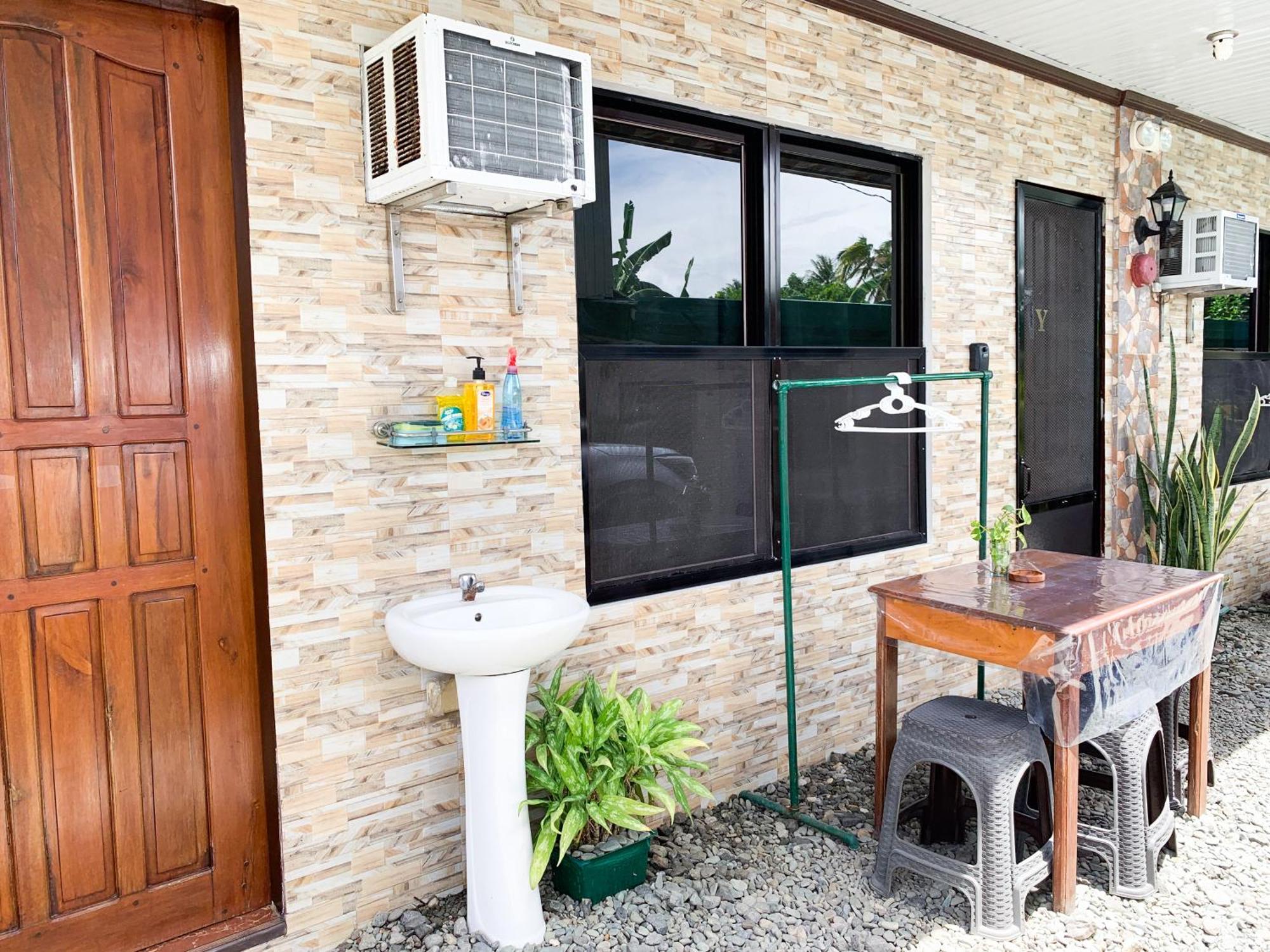 Pepayen Homestay Хенерал Луна Екстериор снимка